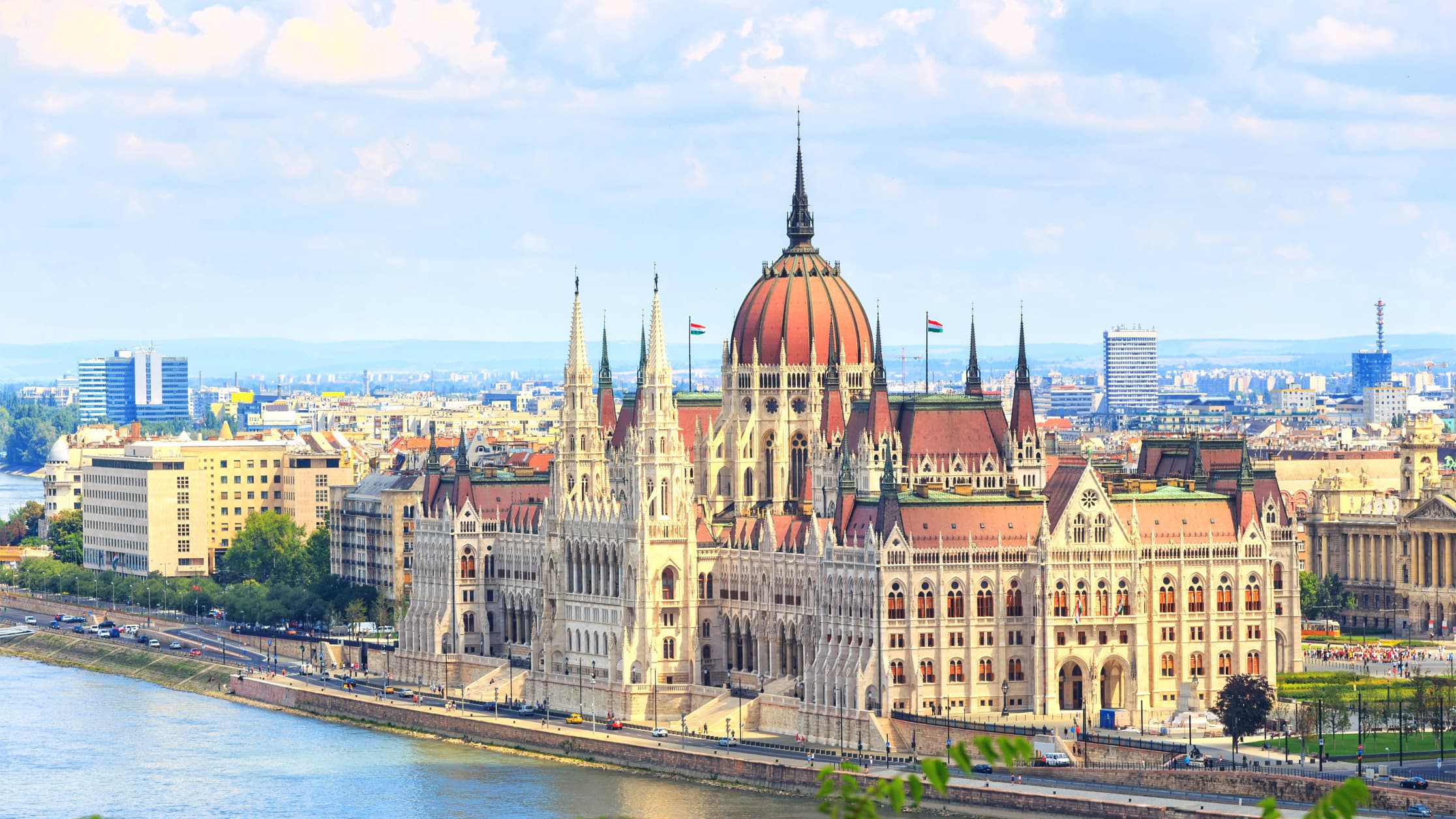 Hungary May Cut Cryptocurrency Tax By 50%