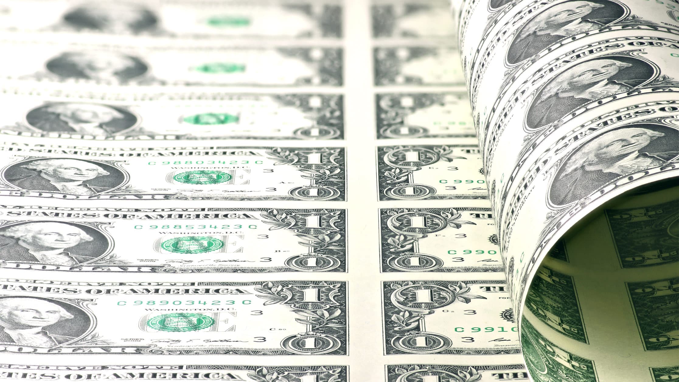 "Spend as Much as You Can" Says IMF After ECB Chief Slams Bitcoin