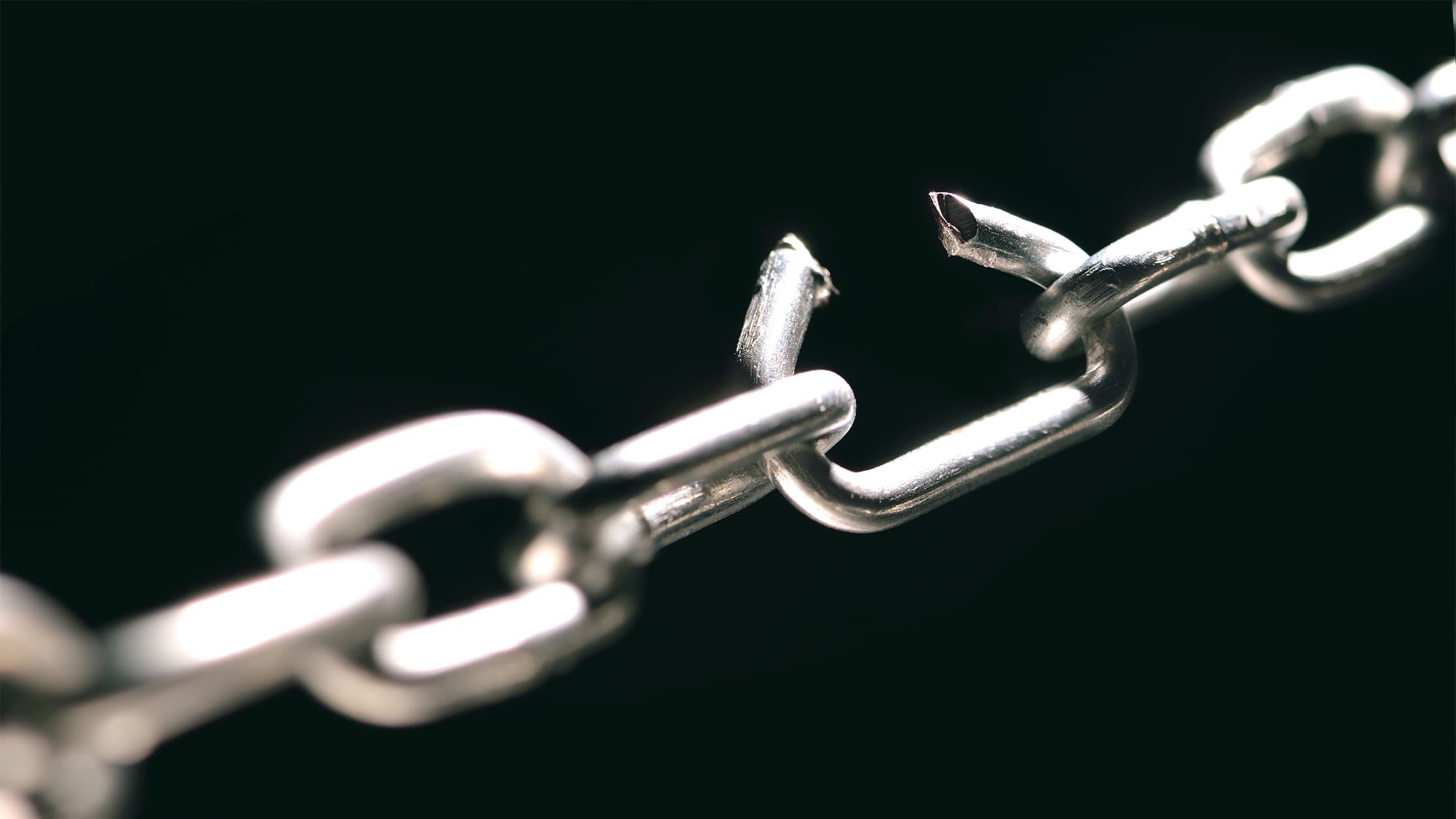 Unexpected Ethereum Chain Split Leads to Service Outages
