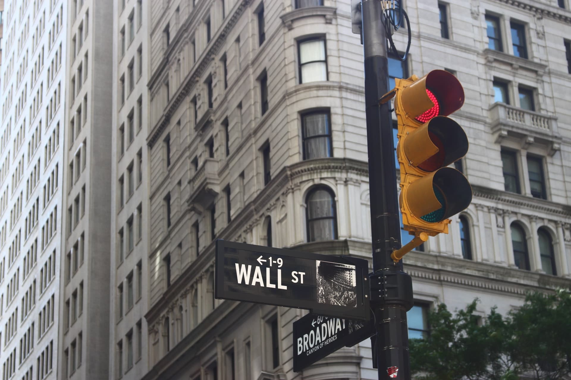 Legendary Macro Investor Stan Druckenmiller Announces Support For Bitcoin