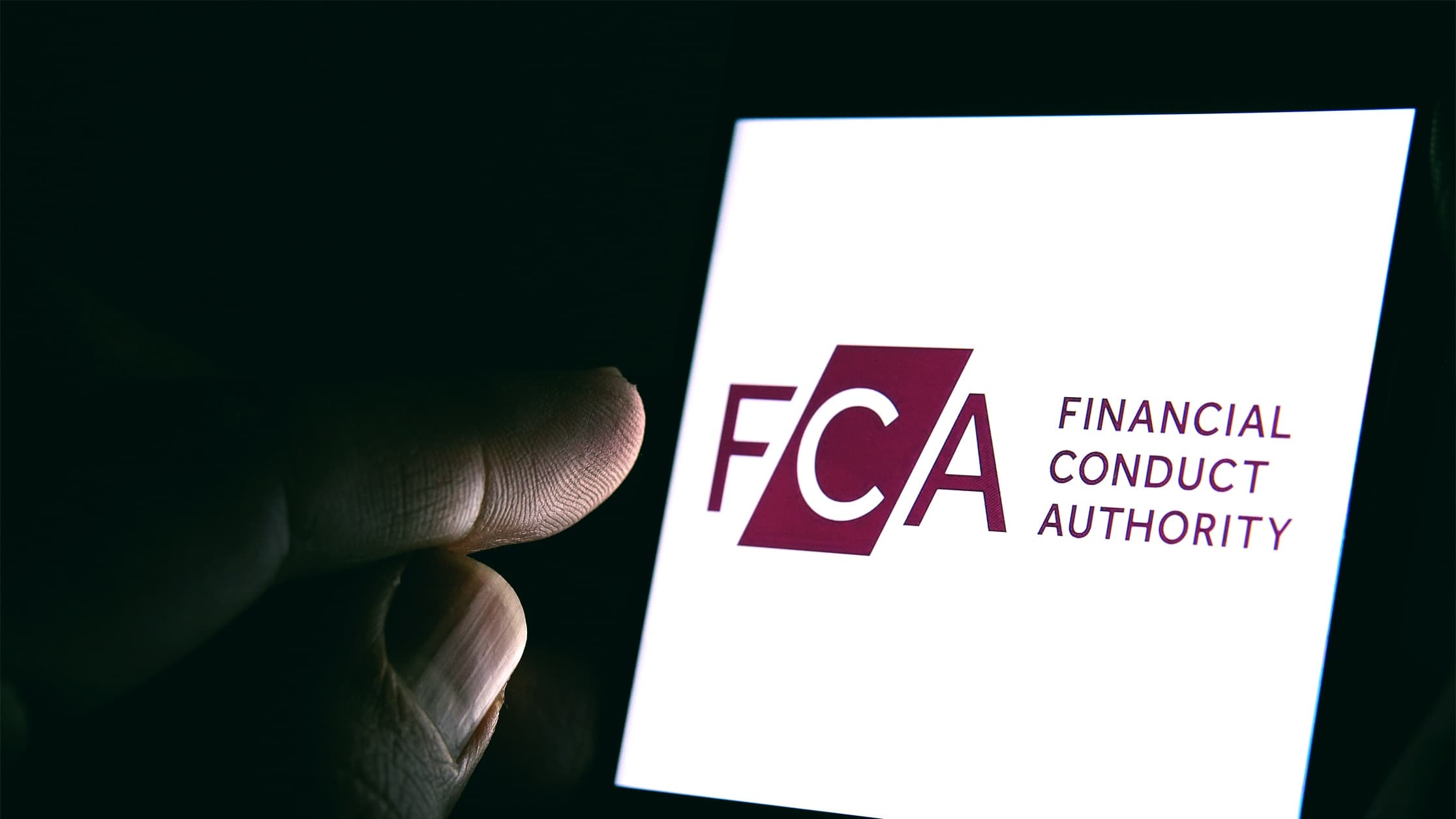 FCA Bans Crypto Derivatives for UK Retail Traders