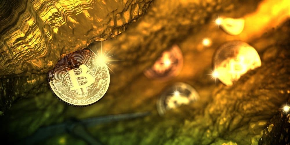Largest Public Bitcoin Miner to Report Daily Mining Production