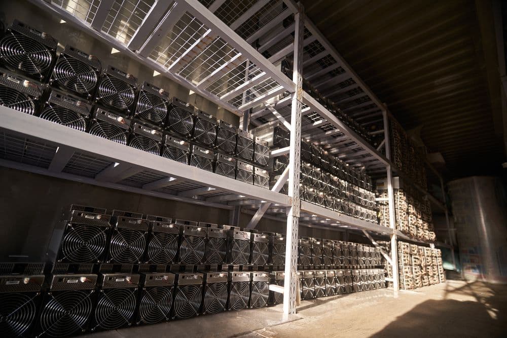 CleanSpark Purchases 10,000 Bitcoin Mining Machines